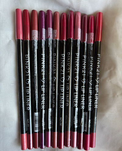 DELINEADOR LAPIZ LABIOS