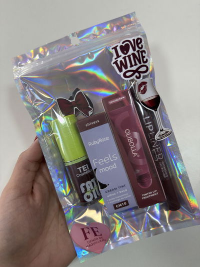 Lips combos holo