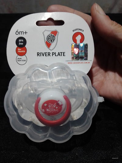 Chupete River Plate 6+