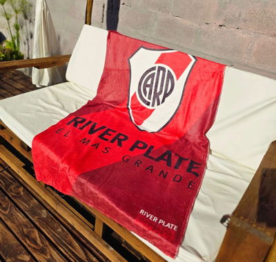 Manta polar River Plate