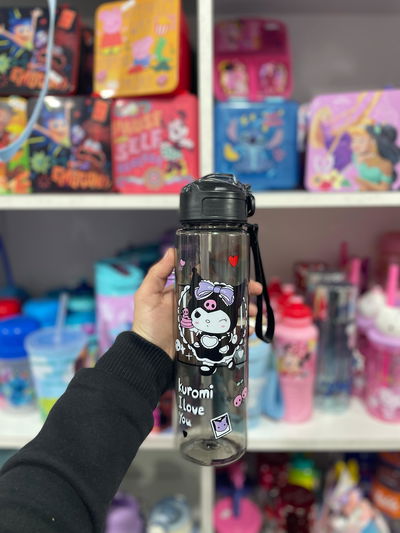 Botella kuromi