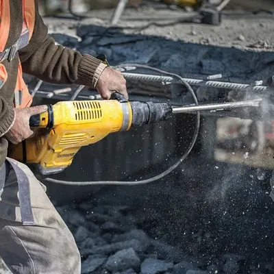 Martillo Demoledor 1050 W Hex 17 Mm 