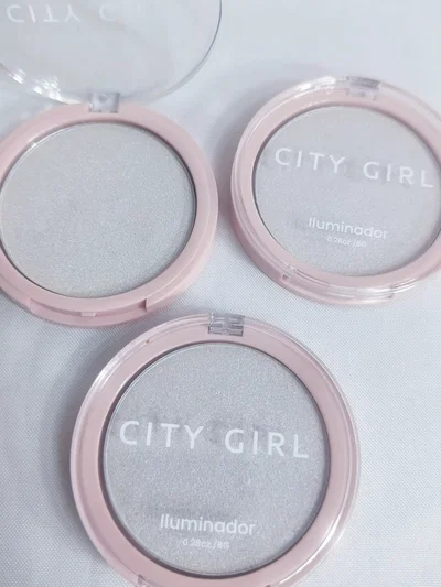 Iluminador compacto CITY GIRL 