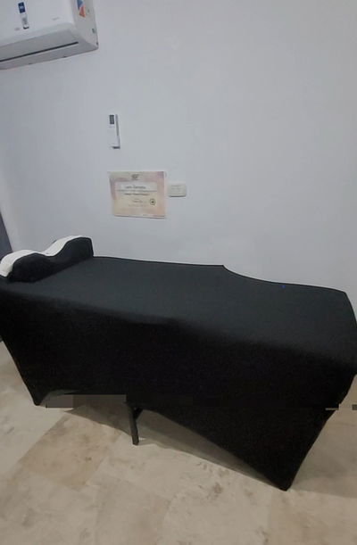 Cubre camilla elástica ' negra.