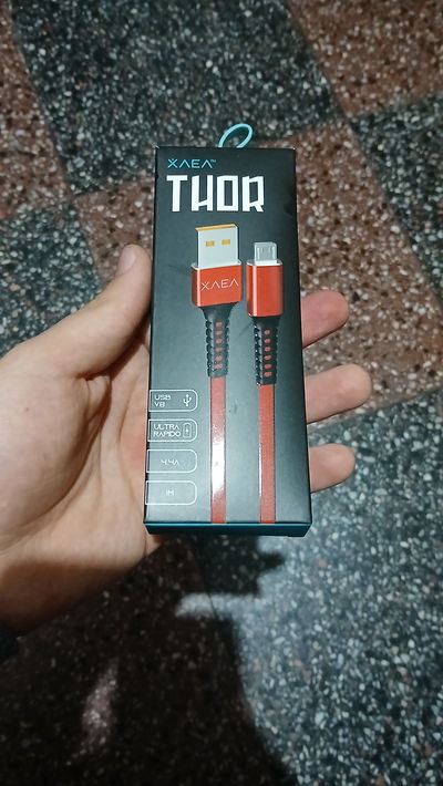 Cable de carga ficha V8 (chica)