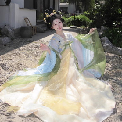 Hanfu 3 piezas celeste y verde 