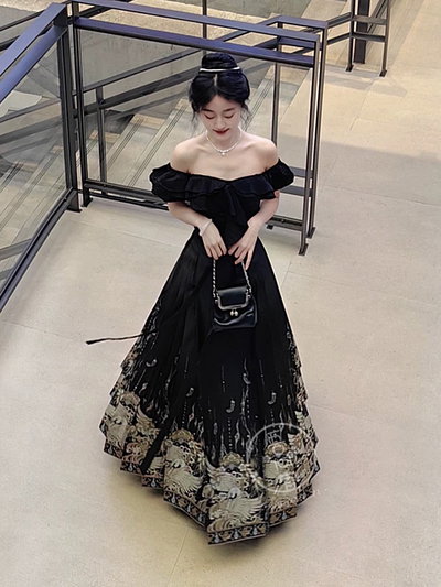  mamian qun negro con dorado 