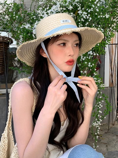 Sombrero veraniego con cinta cuadril 