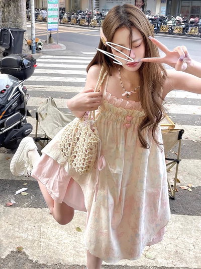 Vestido pastel con botones de corazones 