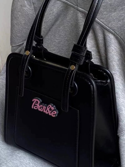 Bolso tipo box Barbie 