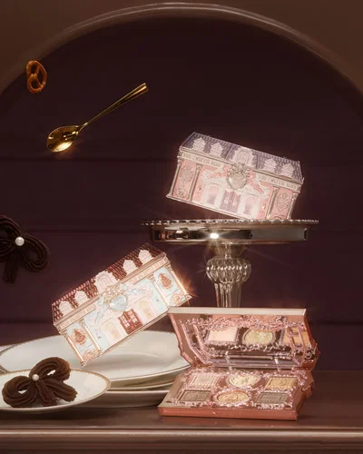 Flower knows | The sweetie bear 6-color eye shadow palette