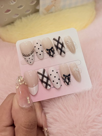 Uñas press on black ribbon 