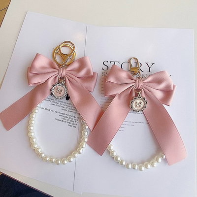 Charms lazo con perlas