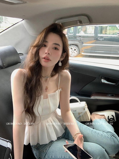 Top de tiras plisado 