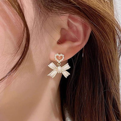 Arete moños y corazón 