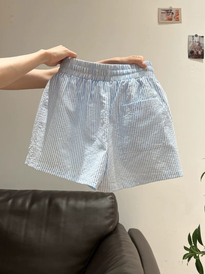 Short rayado 