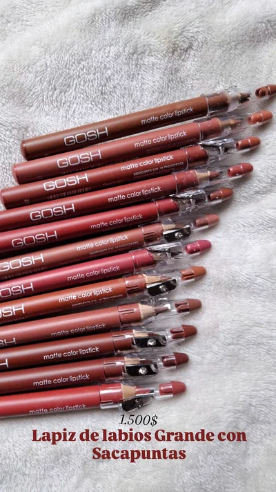 Lapiz de labios grande con Sacapuntas
