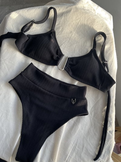 Bk Ibiza tiro alto negro