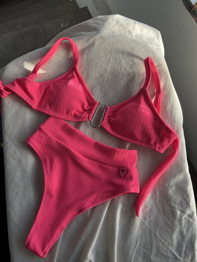 Bk Ibiza tiro alto fucsia