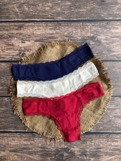 Colaless algodon y puntilla