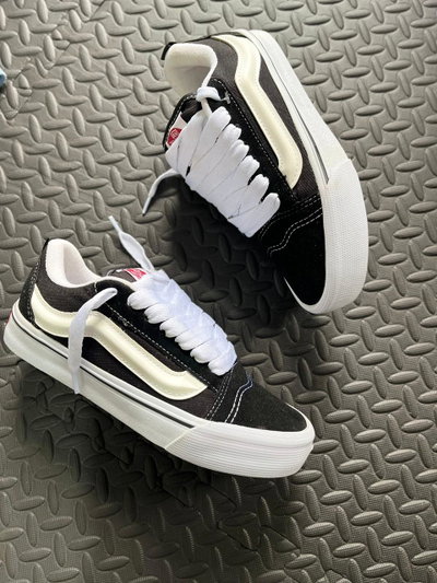 Vans KNU 