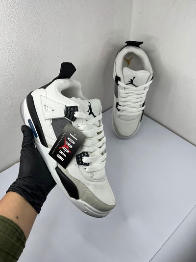 Jordan 4