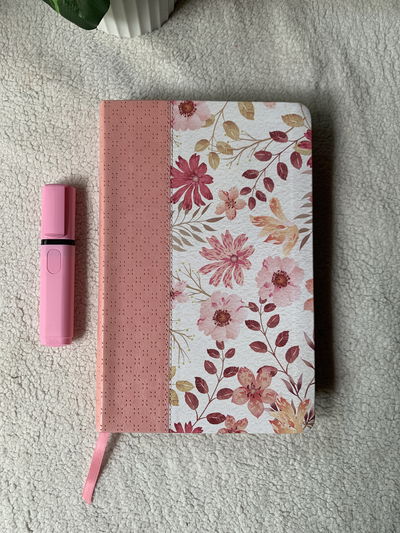 Biblia Reina Valera 1960 · Ultrafina - Letra grende · Señalador de regalo