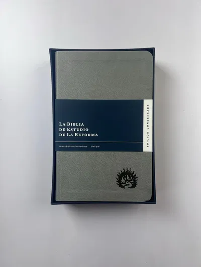 La Biblia De Estudio De La Reforma Nueva Biblia de las Americas Condensada Simil Piel Gris