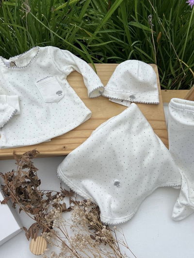 Ajuar Plush Lunares Gris