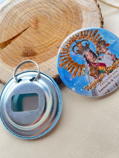 Llavero Pin Destapador de 55mm 