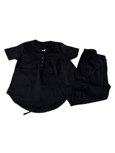 Ambo Modelo Helena. Negro