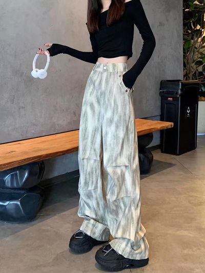 Pantalon beige con estilo