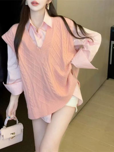 Camisa y chaleco rosado