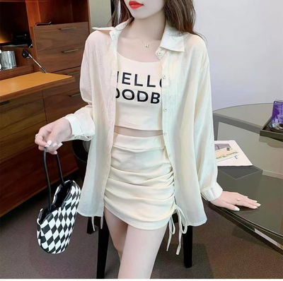 conjunto de tres blanco pollera