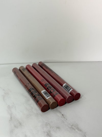 Delineador para labios PINK21