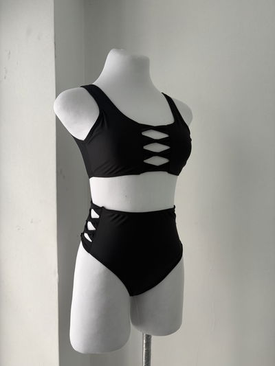 Bikini Summi