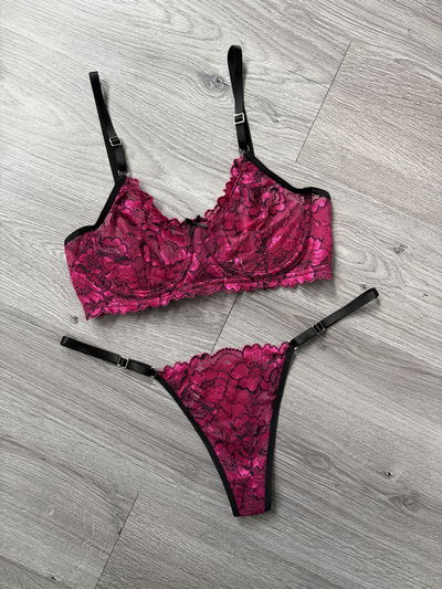 Venecia Fucsia con negro