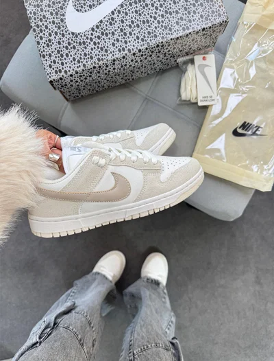 DUNK LOW GLITTER