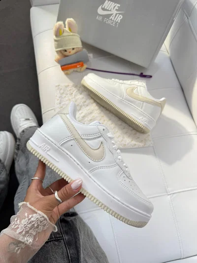 AIR FORCE