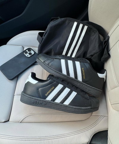 ADIDAS SUPERSTAR