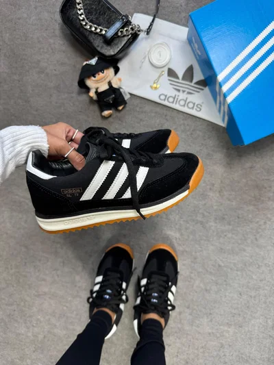 ADIDAS SL 72 RS