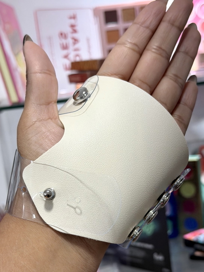 Muñequera de Mano para Maquillaje 