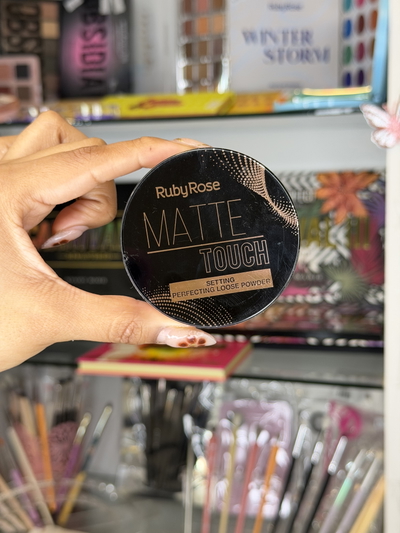 Polvo Matte Touch Ruby Rose 8.5 g Banana