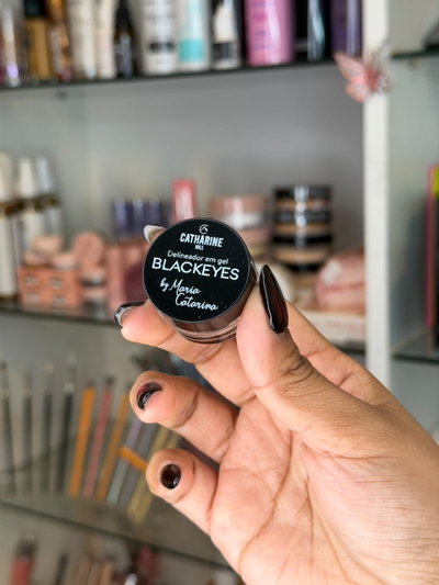 Delineador en Gel BlacEyes by Maria Catharine 