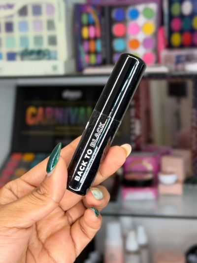 Delineador Back To Black Ruby Rose 