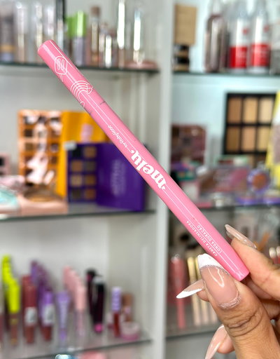 Delineador en Fibra Melu by Ruby Rose