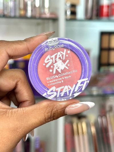 Rubor Stay Fix Ruby Rose 