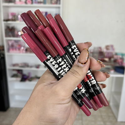 Delineador labios Miss Demi negros