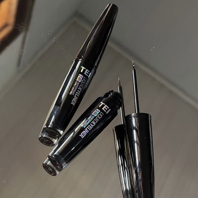 Delineador líquido negro TEI