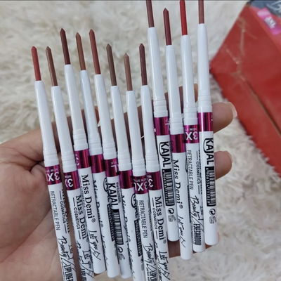 Delineador labios retráctil Miss Demi
